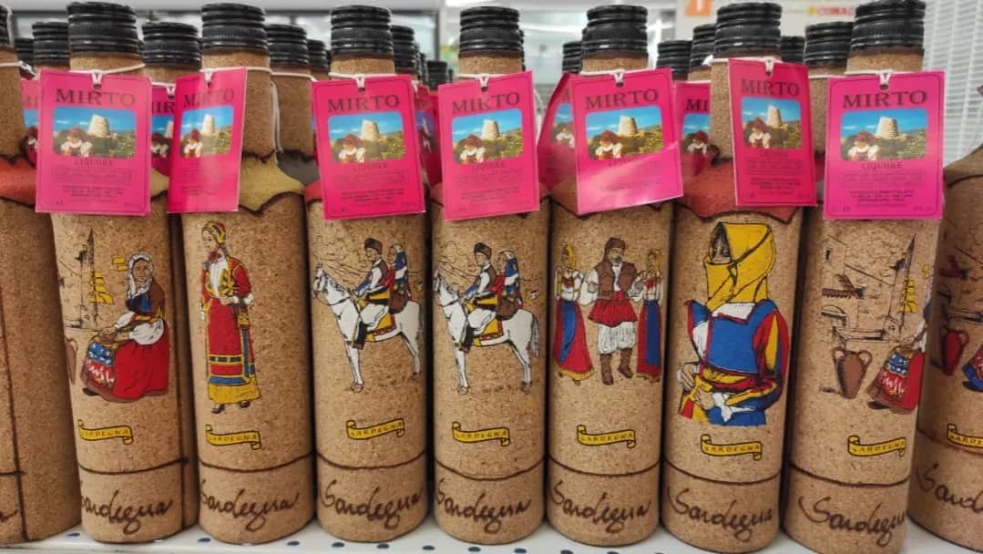 Co warto przywieźć z Włoch? Najlepsze pamiątki i smakołyki, które zaskoczą