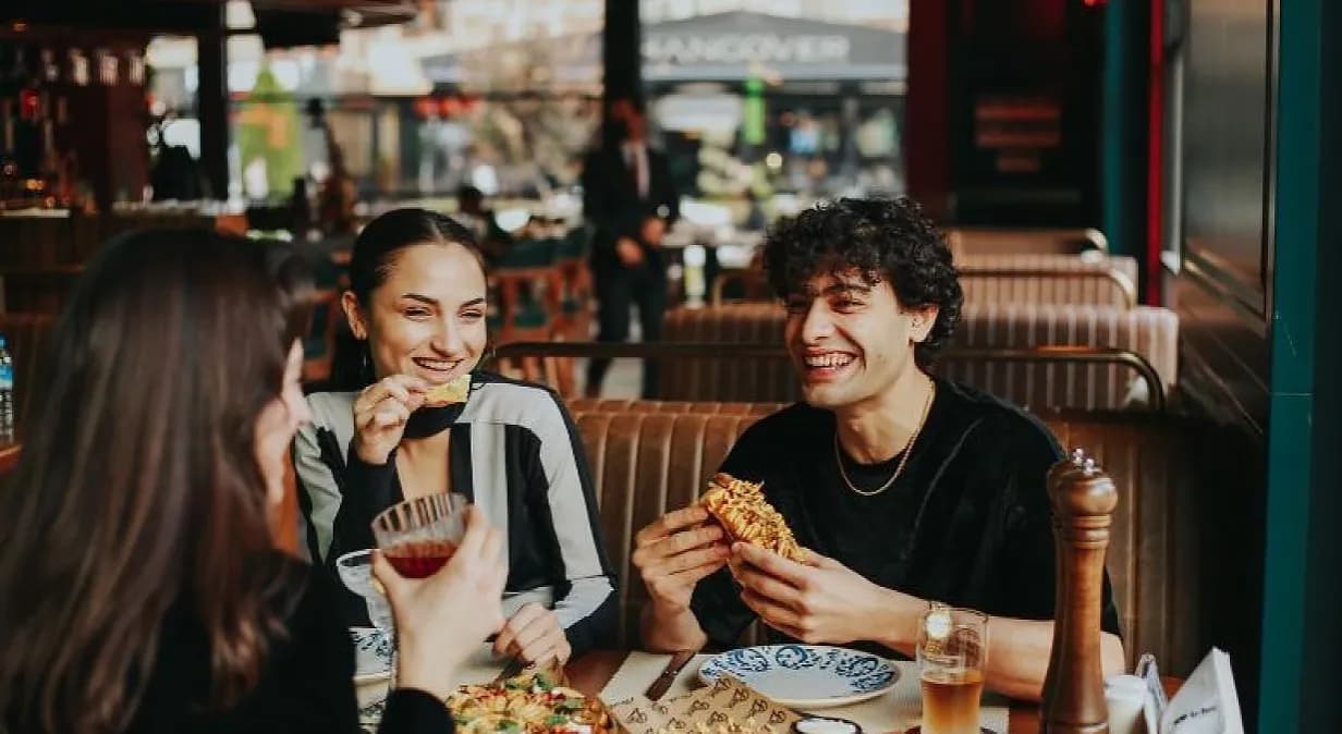 Gdzie zjeść w Chełmie? Odkryj najlepsze restauracje i dania