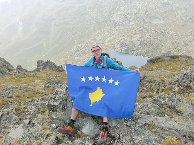 Czy w Kosowie jest bezpiecznie? Odkryj zagrożenia i bezpieczne miejsca