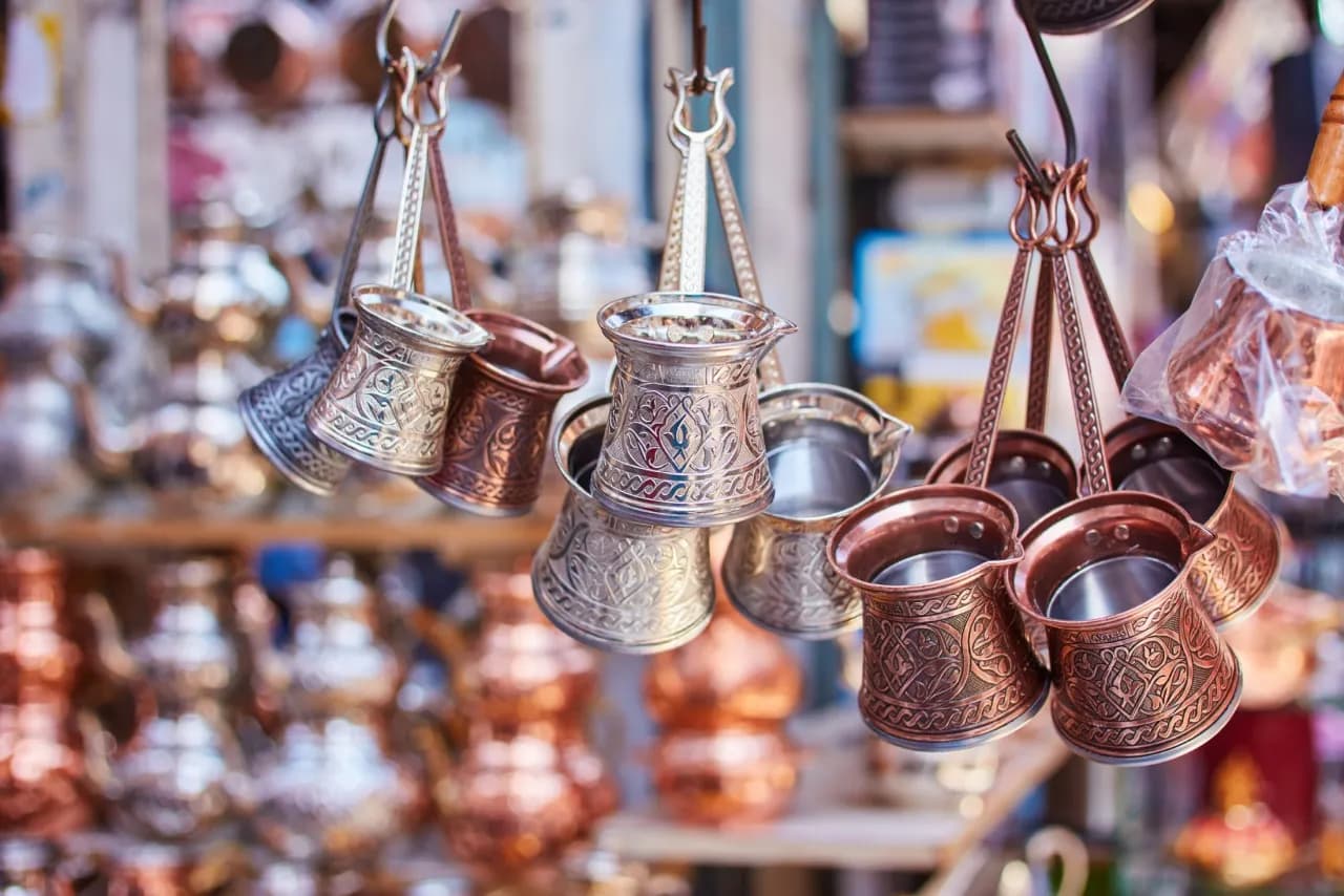 Jakie pamiątki z Turcji warto kupić? Odkryj unikalne skarby