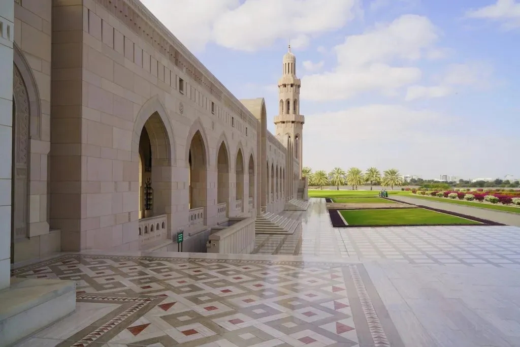 Oman czy jest bezpiecznie? Poznaj prawdę o bezpieczeństwie w tym kraju