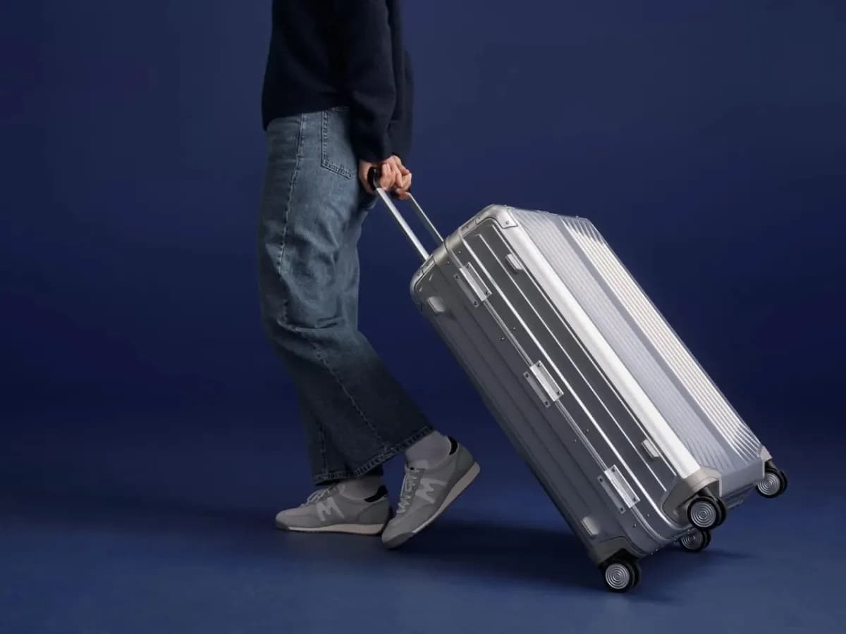 Ile kosztuje bagaż rejestrowany do USA? Uniknij wysokich opłat