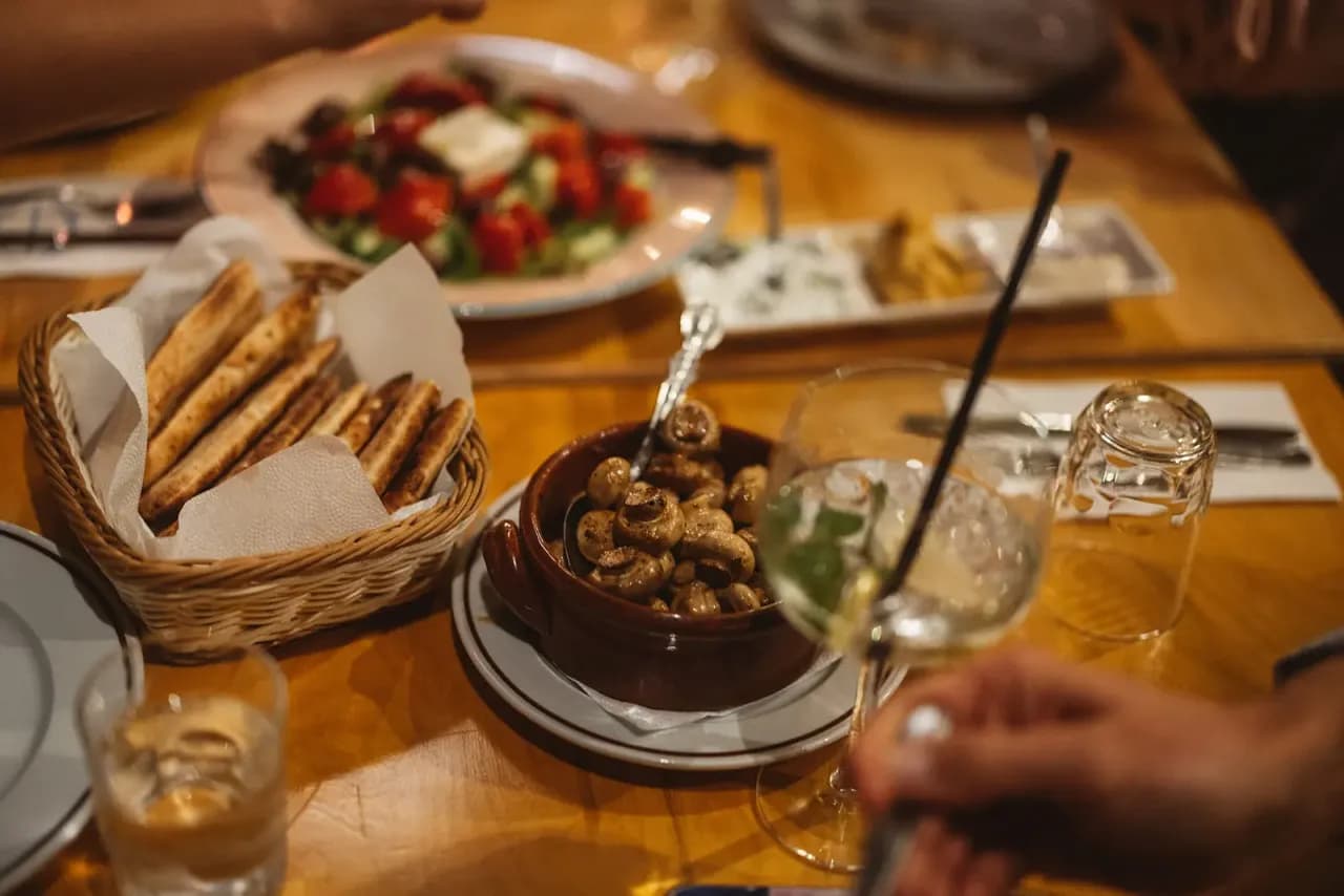 Larnaka gdzie zjeść - Najlepsze miejsca na autentyczne jedzenie