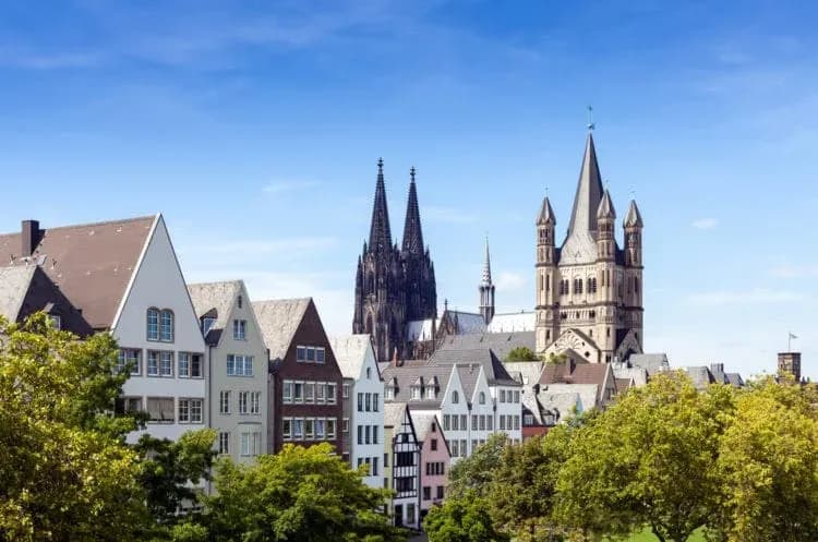 Kolonia atrakcje, które zaskoczą każdego turystę i warto zobaczyć