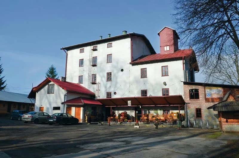 Ustrzyki Górne gdzie zjeść – najlepsze miejsca z lokalną kuchnią